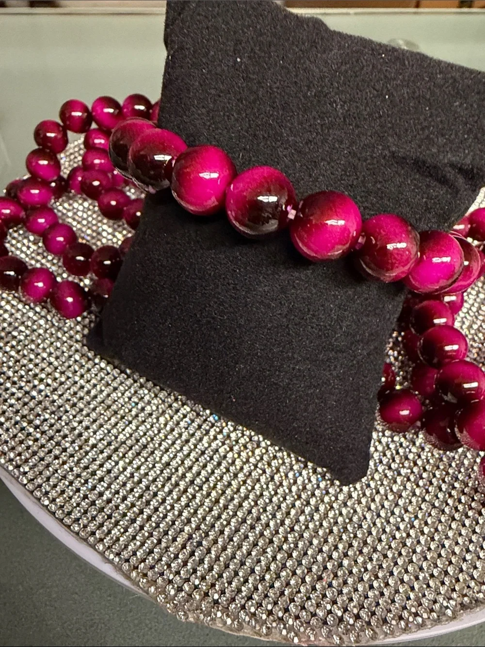 🦋5/$25🦋 Fuchsia Beaded Stretch Bracelet - Women Jewelry